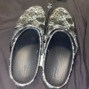 Mossy Oak crocs US 10 NEW NEVER WORE